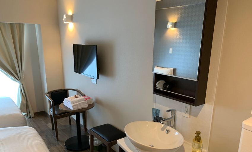Bathroom 4, Mr.KINJO in NISHIZAKI, Itoman