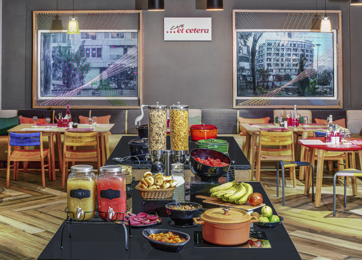 Food & Drinks 4, Ginger Surat City Centre, Surat