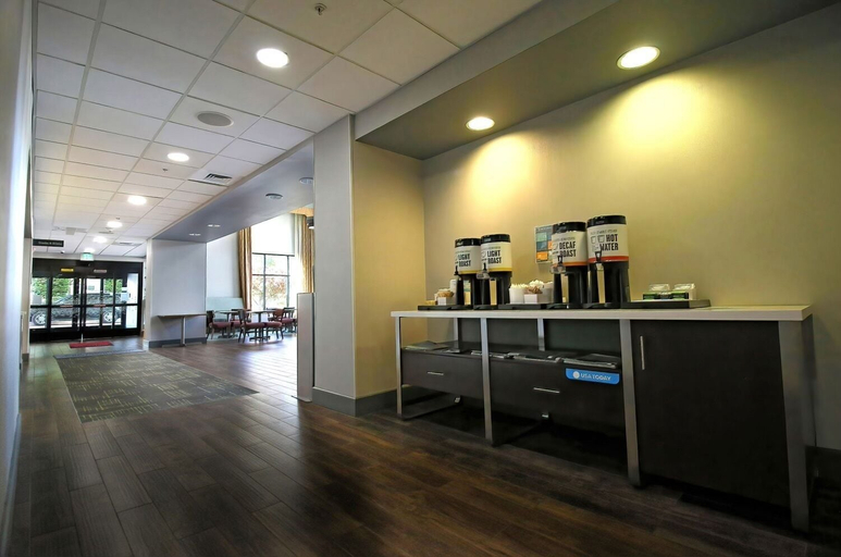 Others 5, Hampton Inn & Suites Tacoma, Pierce