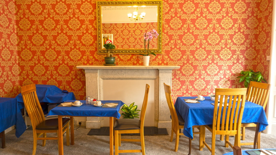 Food & Drinks 5, Arrandale Guest House, Edinburgh