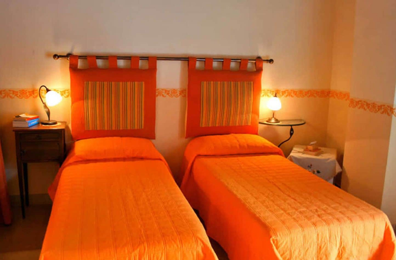 Bedroom 3, Avola Antica, Syracuse