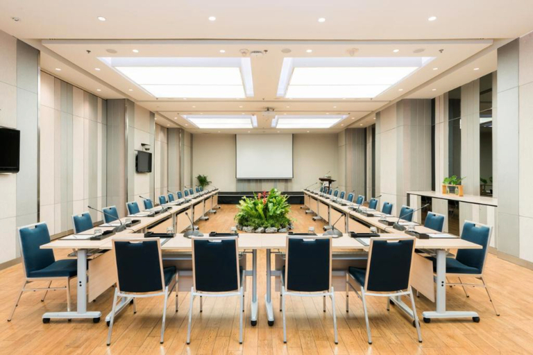 Business Facilities