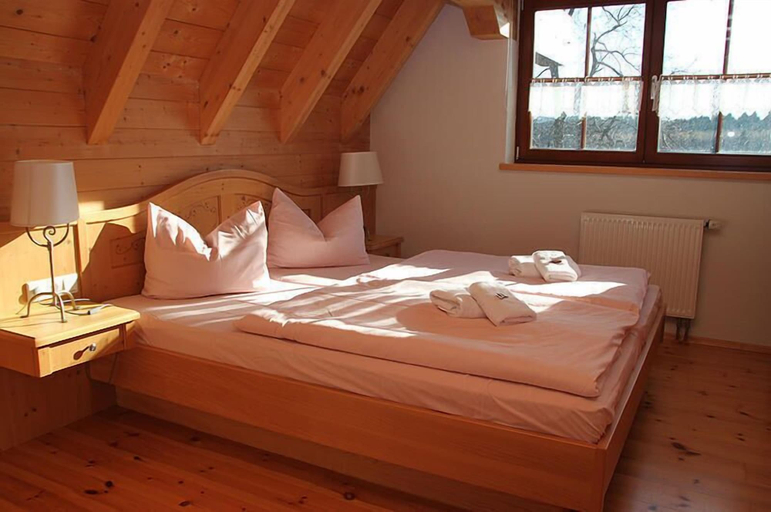 Bedroom 2, Hotel Ferienanlage Zum Silberstollen, Sächsische Schweiz-Osterzgebirge