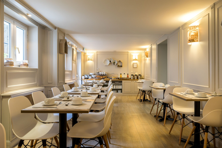 Food & Drinks 5, Best Western Montcalm, Paris