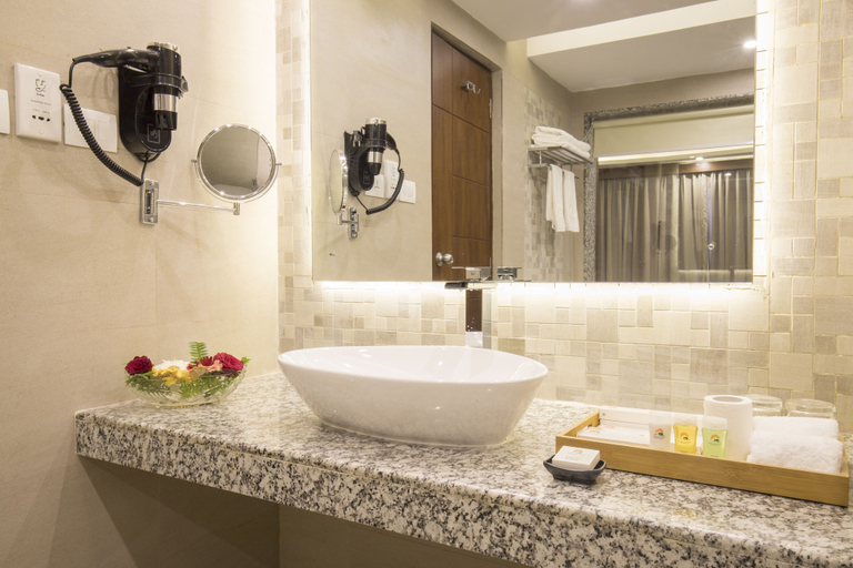 Bathroom 4, Mountain Glory Forest Resort and Spa, Pokhara, Gandaki