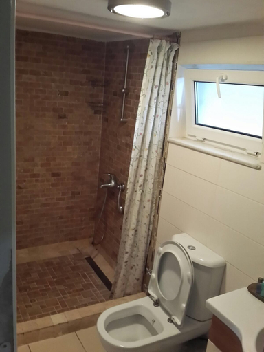 Bathroom 3, Yayla Mocamp, Gerede