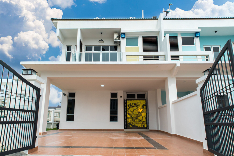 Exterior & Views, Rumah Joho Guesthouse, Johor Bahru