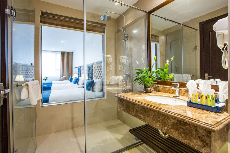 Bathroom 4, Song Loc Luxury, Hạ Long