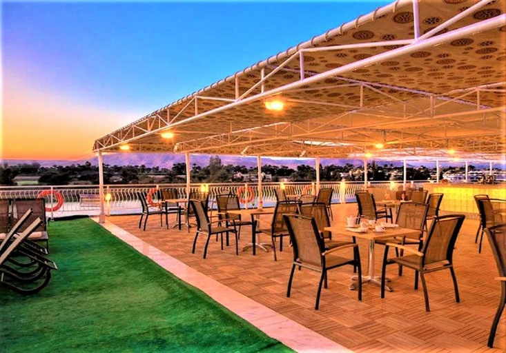 Food & Drinks 5, Steigenberger Legacy Cruise 4&7 Nights From Luxor, Luxor
