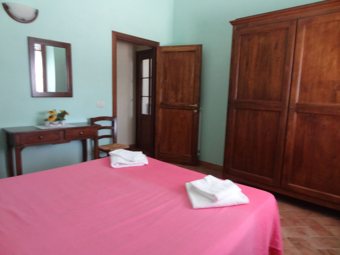 Bedroom 2, Borgo il Villino, Siena