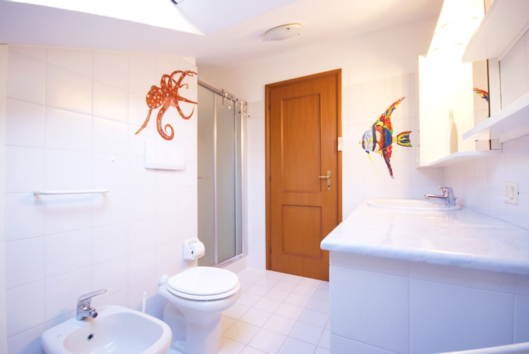 Bedroom 5, Casa Airenti, Imperia