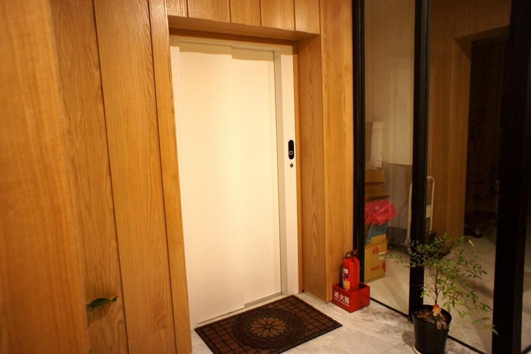 Others 5, Simonhall B&B, Tainan