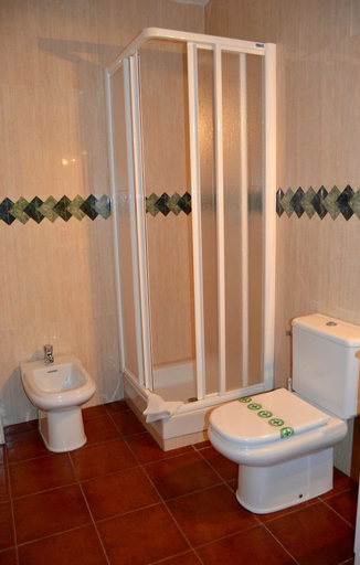 Bathroom 4, La Maison Jaune, Girona