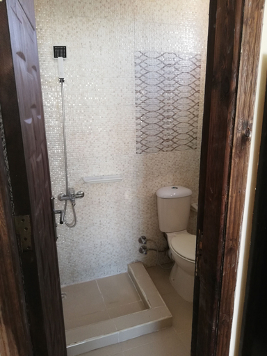 Bathroom 4, Happy days pyramids inn, Al-Ahram