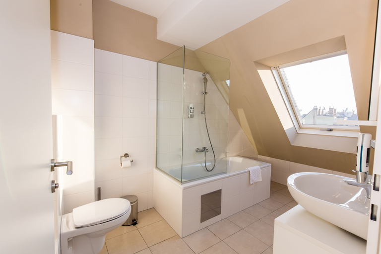 Bathroom 3, Smart Apart Living – Wien Hauptbahnhof - self check-in, Wien