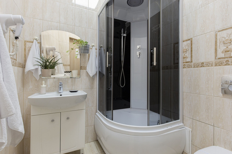 Bathroom 3, Hotel  Lopatin Nevsky 100, Sankt-Peterburg gorsovet