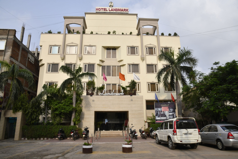 Exterior & Views 2, Hotel Landmark, Gwalior