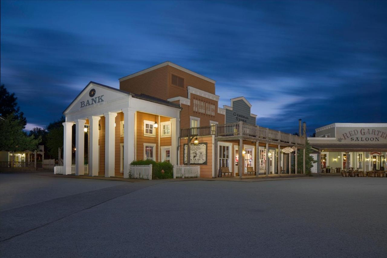 Exterior & Views 1, Disney'S Hotel Cheyenne, Seine-et-Marne