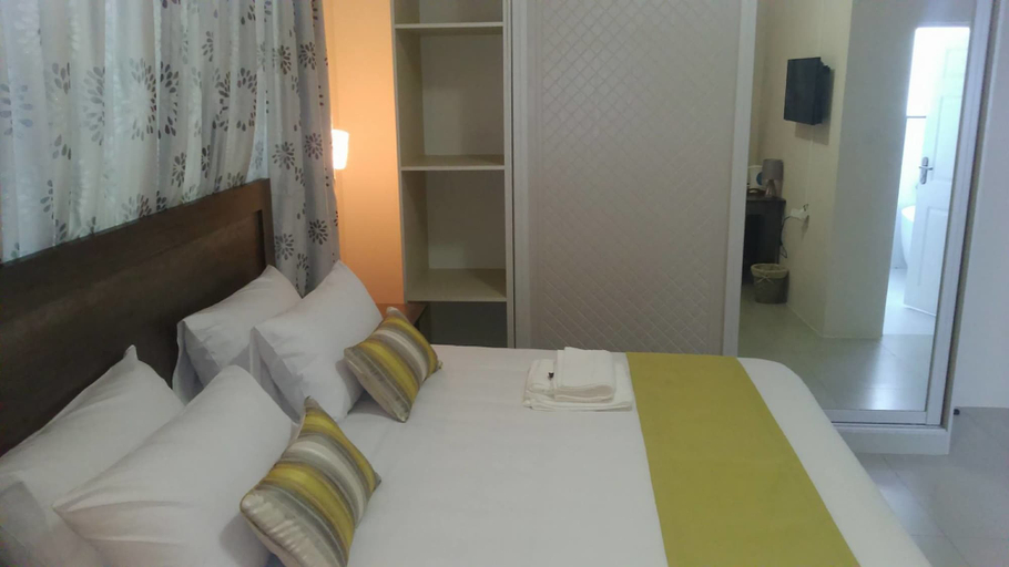 Bedroom 2, First Avenue Guest House, Gaborone