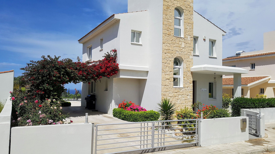 Exterior & Views 2, Villa Verdi