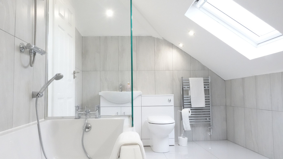 Bathroom 4, The Hatton Apartments, London