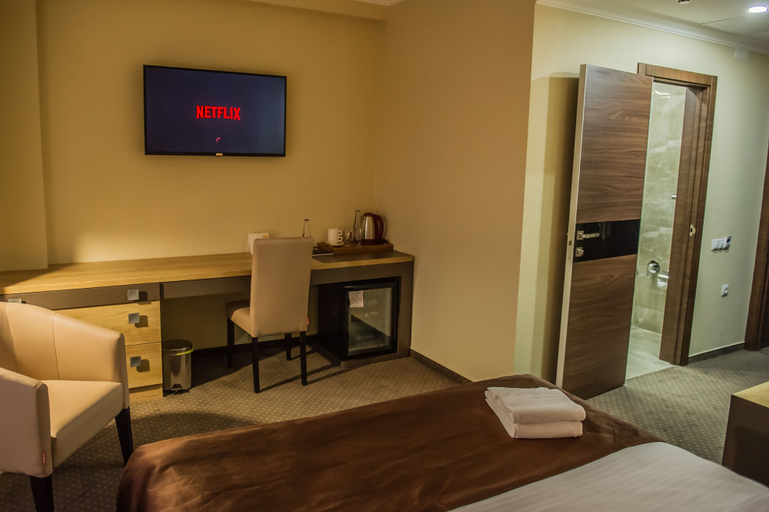 Bedroom 3, Bernardazzi Grand Hotel & SPA