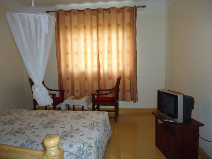 Bedroom 3, Dreams Guest House, Busiiro