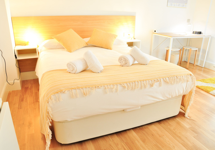 Bedroom 3, RENTHAS Madre de Dios Estudio, Málaga