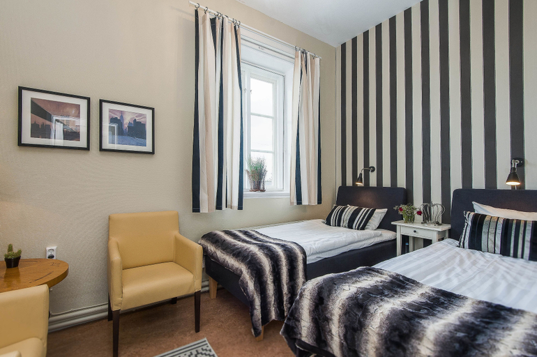 Bedroom 4, Centralstationens Vandrarhem - Hostel, Norrköping