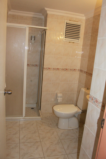 Bathroom 5, Villa Granada Hotel, Antalya