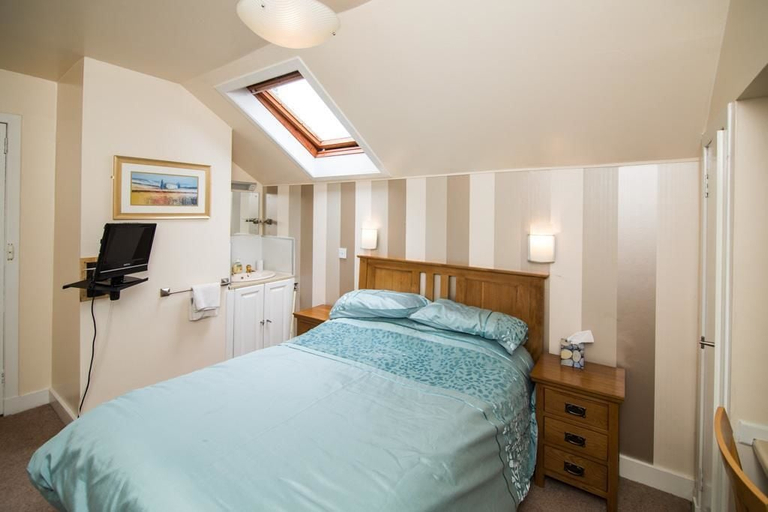 Bedroom 2, Abbotswell Guesthouse, Aberdeen