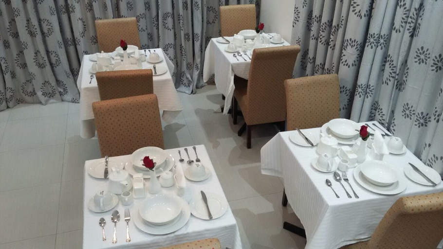 Food & Drinks, First Avenue Guest House, Gaborone