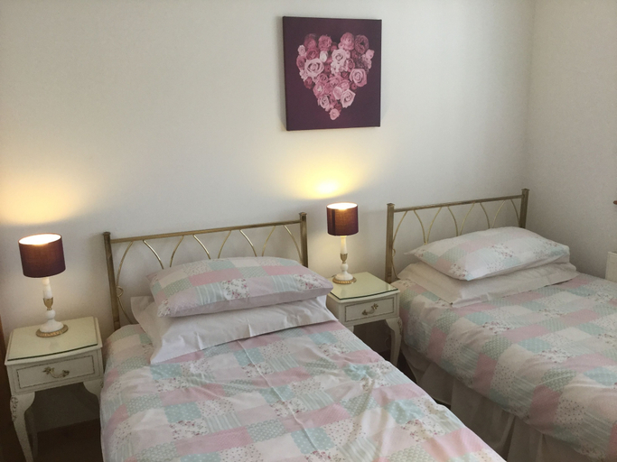 Bedroom 2, Inverness Apartments - Golf View, Highland