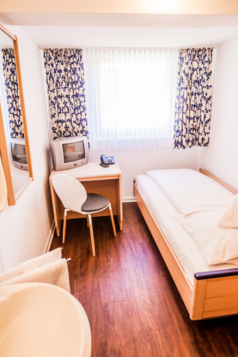 Bedroom 3, Hotel Martinihof, Münster