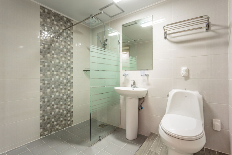 Bathroom 3, Suandsu Jeju, Jeju