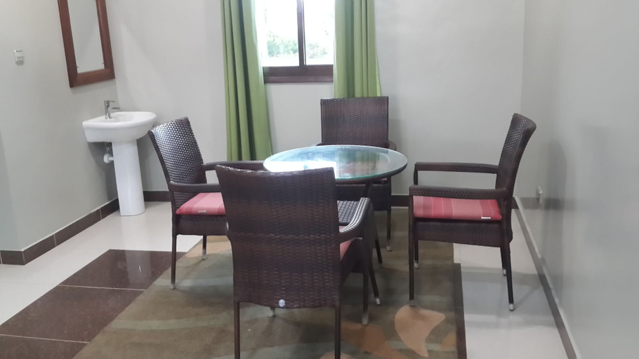 Others 5, Woolsack Suites, Nyali