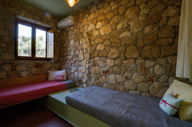 Bedroom 3, Agrikies Country Retreat, Peloponnese