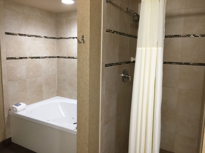 Bathroom 5, Wingate By Wyndham Little Rock, Pulaski