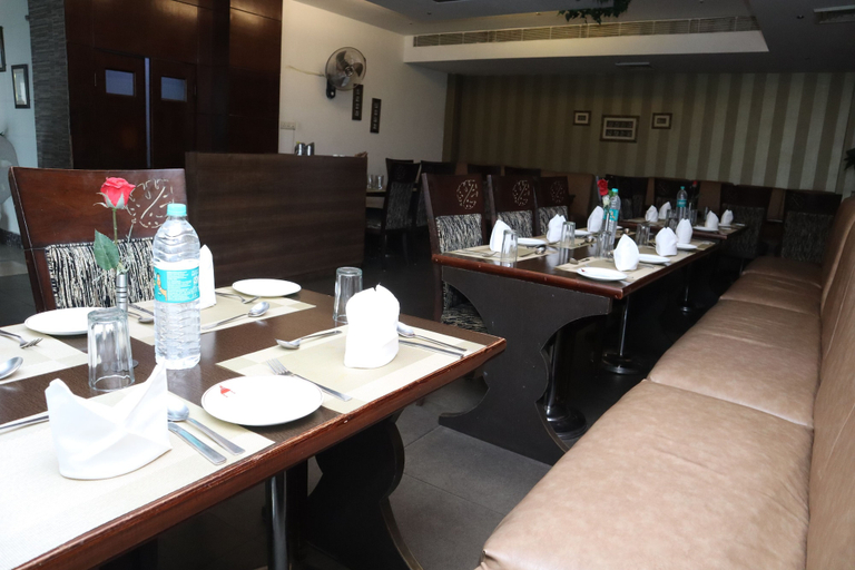 Food & Drinks 4, Hotel Hari Heritage, Dehradun