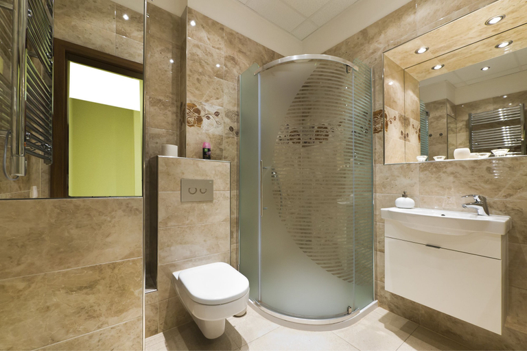Bathroom 3, Apartment Karla Capka Street, Karlovy Vary
