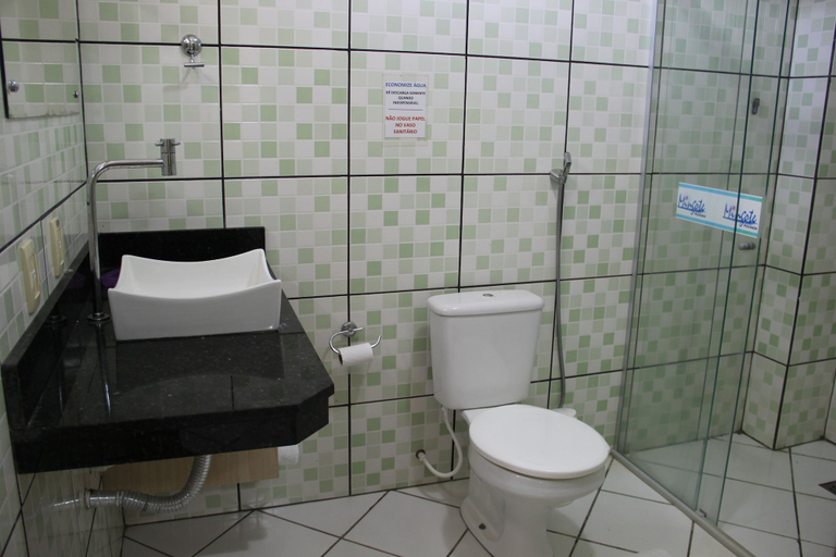 Bathroom 5, Pousada do Mingote, Santarém