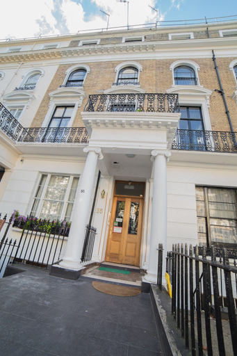 Exterior & Views 2, New Kent Apartments, London