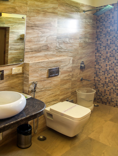 Bathroom 4, Corbett Solitaire, Nainital