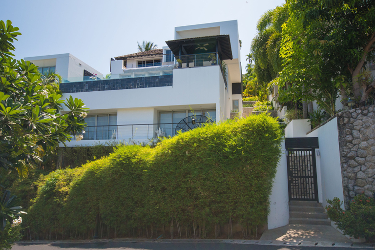 Exterior & Views, Beautiful 3-Bedroom Villa at Surin Beach, Pulau Phuket