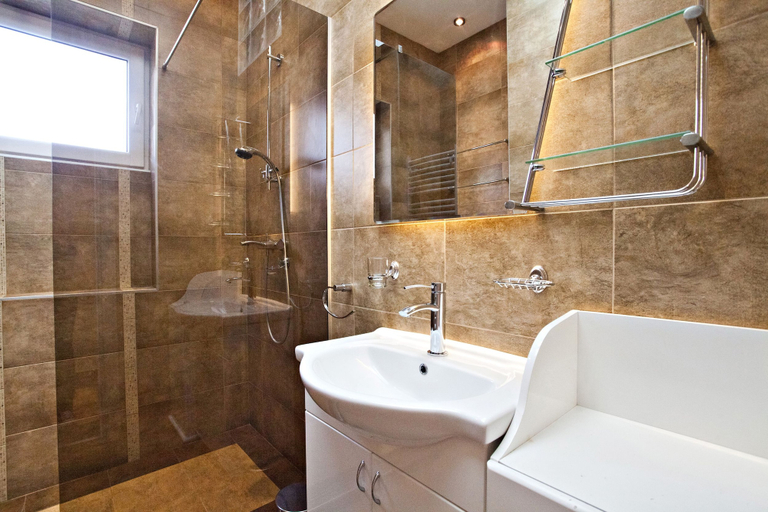 Bathroom 4, Feel Belgrade Bohemian Apartment, Belgrade