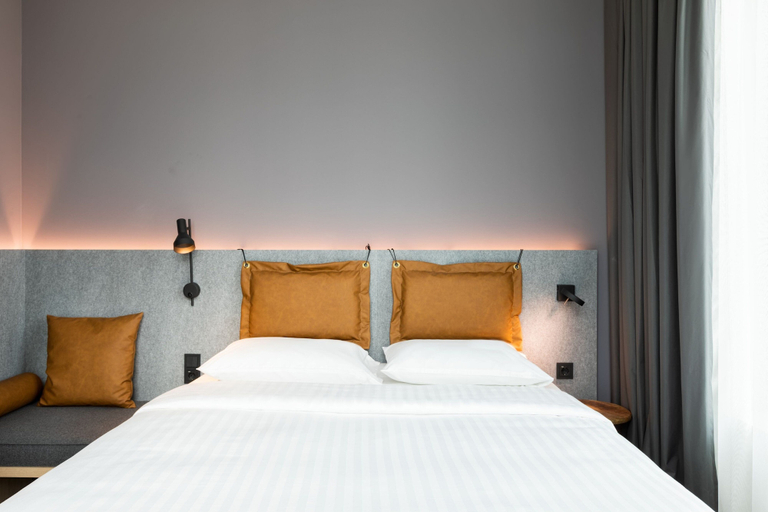 Bedroom 4, Moxy Wuerzburg, Würzburg