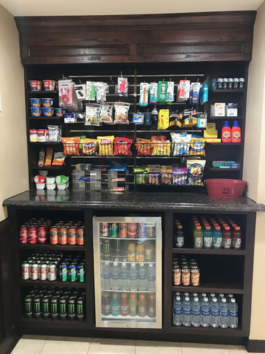 Food & Drinks 5, Best Western Plus Crawfordsville Hotel, Montgomery