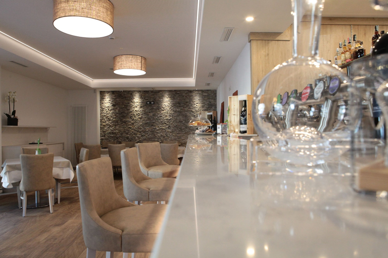Food & Drinks 4, Athos Hotel, Trento