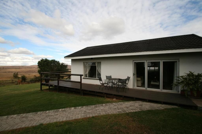 Exterior & Views 2, Dusk to Dawn Guesthouse, Gert Sibande