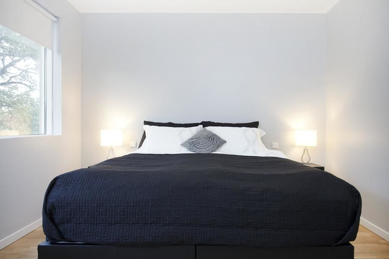 Bedroom 2, Blue Luxury Apartments, Reykjavík